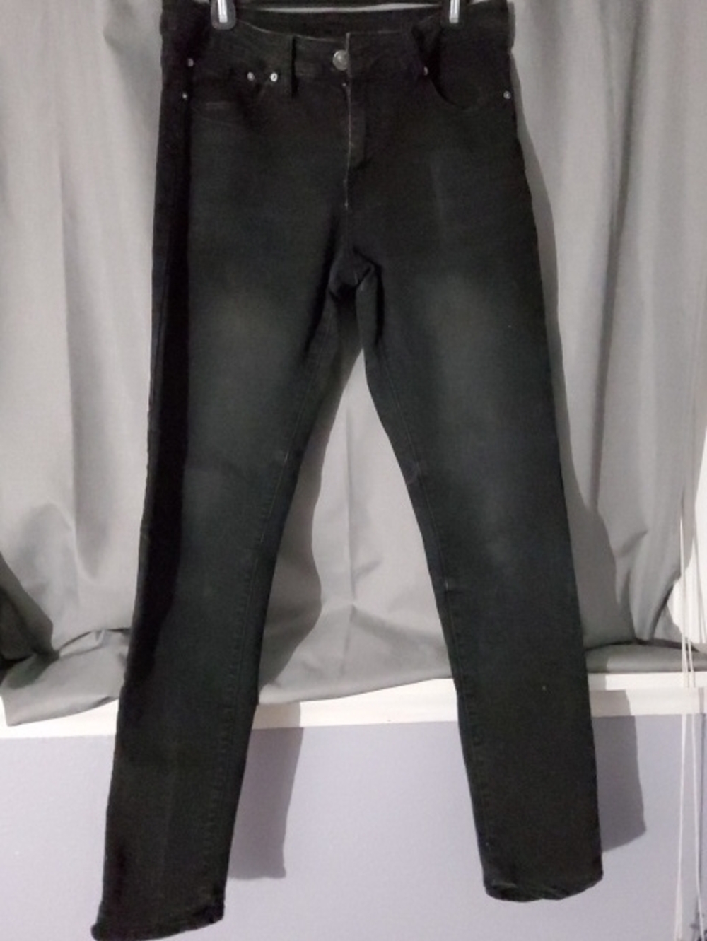Rue21 Men's Black Skinny Jeans - Picture 3 of 3